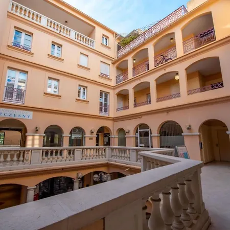 Apartment Superb In The Center Of Tropez
